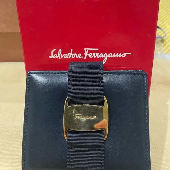Salvatore Ferragamo Compact Wallet - Picture 3 of 12